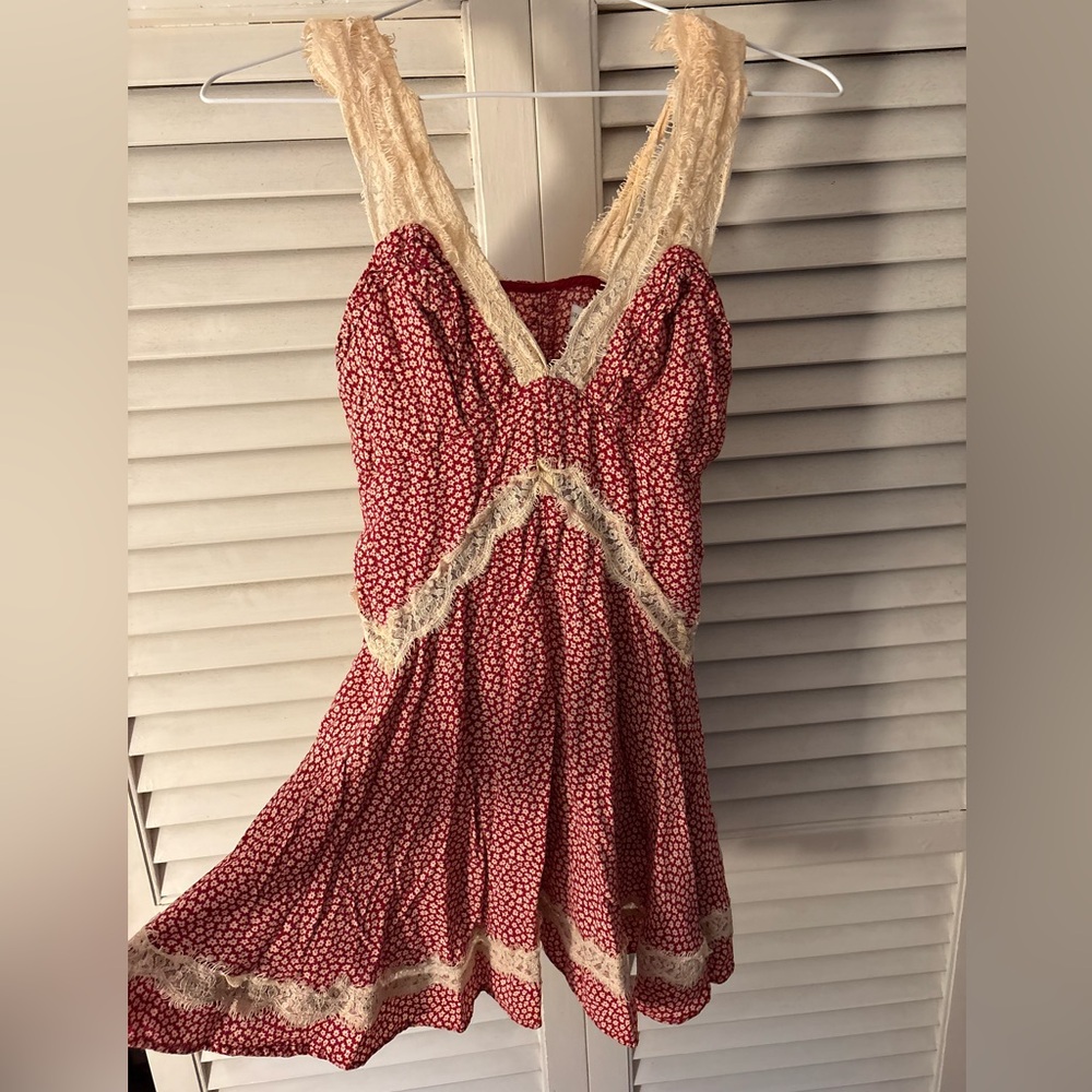 Urban Outfitters Red and Cream Floral Dress